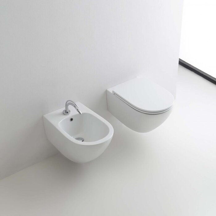 3791 01 AQUATECH Кришка для унітазу SLIM SOFT-CLOSE, quick-release, білий\хром (1 сорт)