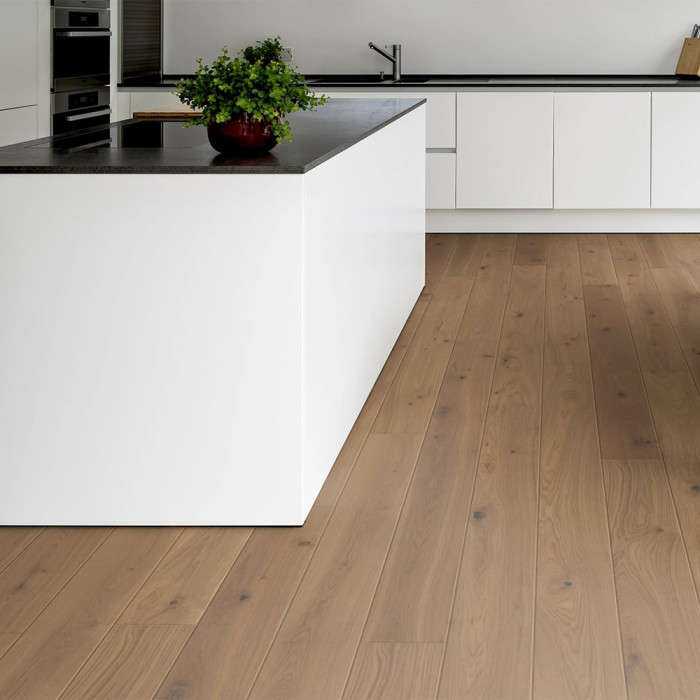 Паркетна дошка Eiche  La Ponche plank E005C Nature Protec OLIO 1101312647 (1 сорт)